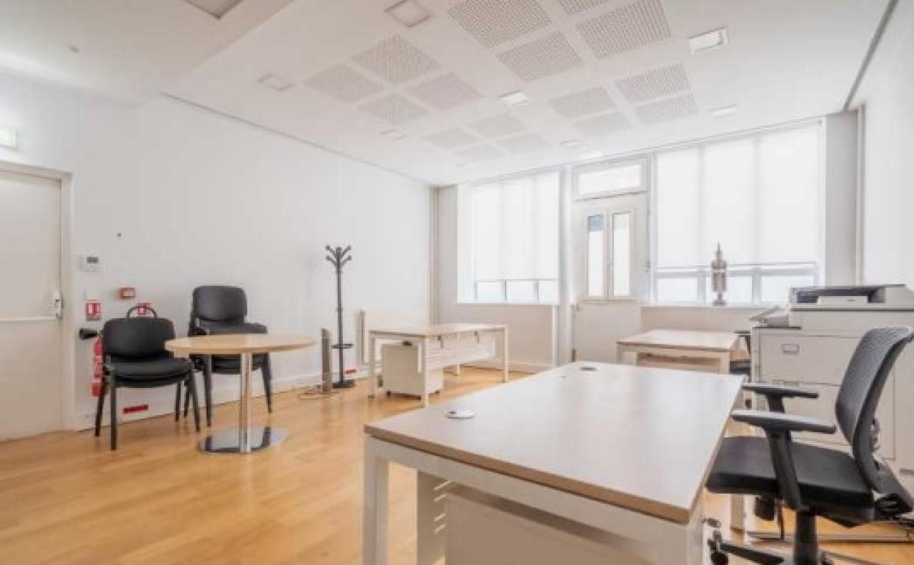 Bureau Paris 215m² Location bureau Paris OLBUR2427638 4